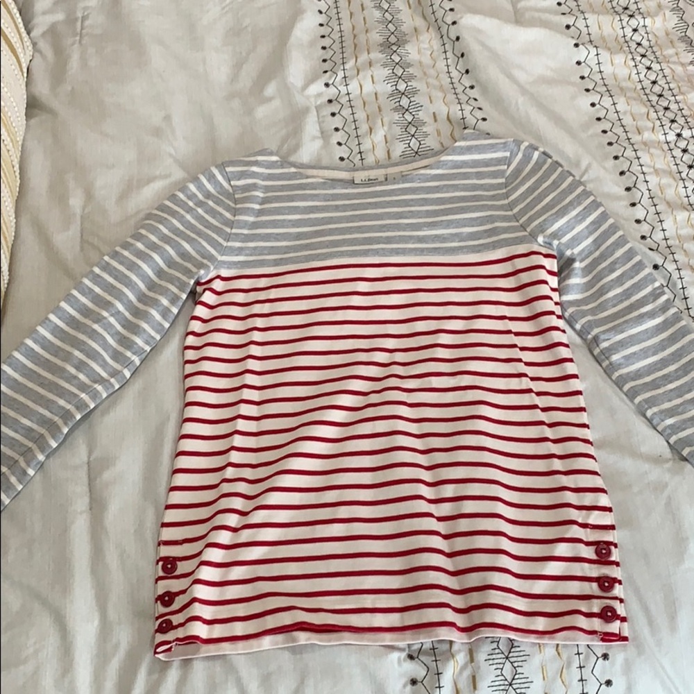 LL bean never worn long sleeve shirt. Very warm